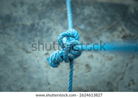 A powerful visual asset for content focused on hiking, climbing, emergency preparedness, or sea travel. The knot’s detail enhances themes of preparation, strength, and tactical readiness.