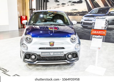 Abarth 695 Images Stock Photos Vectors Shutterstock