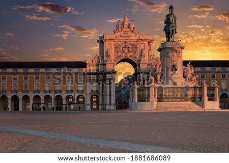 Praca do Comercio, Lisbon at sunrise