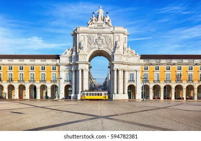 Praca do Comercio with yellow tram, Lisbon, Portugal