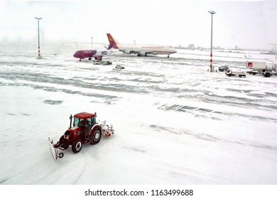 PRAGUE, CZECH REPUBLIC - DECEMBER 15, 2010: Great Snow Calamity At The Václav Havel Airport (PRG)