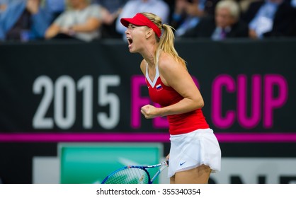 PRAGUE, CZECH REPUBLIC - NOVEMBER 15 : Maria Sharapova In Action At The 2015 Fed Cup Final