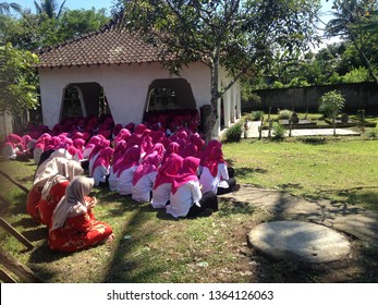 94 Foto Gambar Kartun Ziarah Kubur Kekinian 94 Foto Gambar Kartun Ziarah Kubur Kekinian