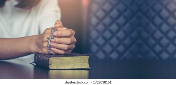Prayer Concept. Asian Woman Praying, Hope For Peace And Free From Coronavirus, Hand In Hand Together By Female, Believes And Faith In Christian Religion At Church-panoramic Banner For Web Header