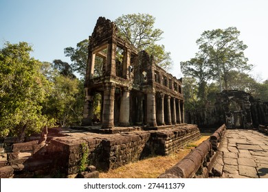 Preah Khan Columns