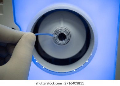 Precision Docking of the Ophthalmic Patient Interface on a ZEISS VisuMAX Laser for SMILE Surgery