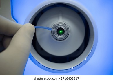 Precision Docking of the Ophthalmic Patient Interface on a ZEISS VisuMAX Laser for SMILE Surgery