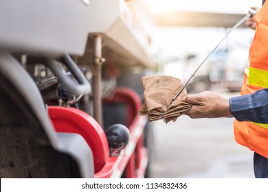 Preforming A Pre-trip Inspection On A Truck,preventive Maintenance.