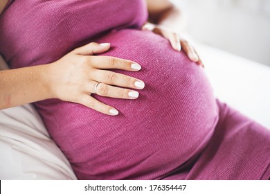 Pregnant belly closeup