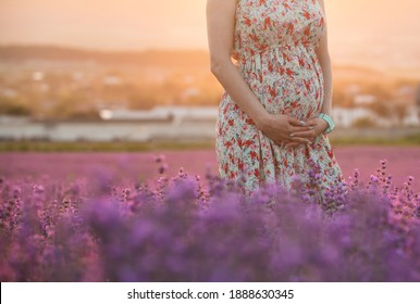 妊婦 アロマ の写真素材 画像 写真 Shutterstock