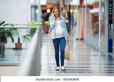 Pregnant Shopping