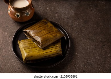 Prehispanic dish typical of Mexico and some Latin American countries. Corn dough wrapped in banana leaves. The tamales are steamed. 