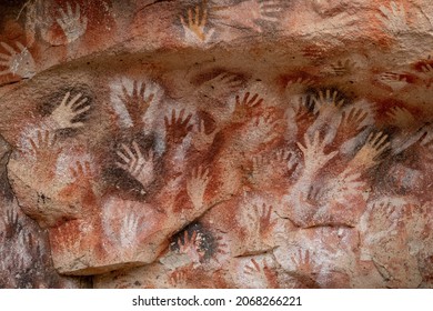 Prehistoric hand paintings at the Cave the Hands (Spanish: Cueva de Las Manos ) in Santa Cruz Province  Argentine Patagonia  The art in the cave dates from 13 000 to 9 000 years ago 