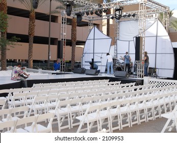 Prepariation For Outdoor Event Fashion Show