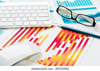 Preparing average sales report
