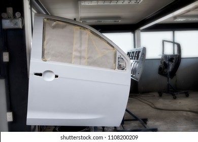 Preparing The Car And Car Bumper For Painting On Body Shop