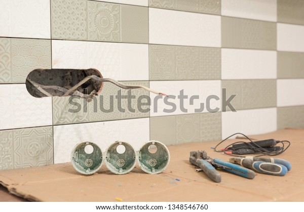 Install Electrical Outlet >> Preparing Install Electrical Outlet Closeup Professional Install Electrical Outlet >> Preparing Install Electrical Outlet Closeup Professional