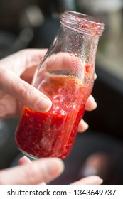 Preparing Raspberry Vinaigrette Dressing
