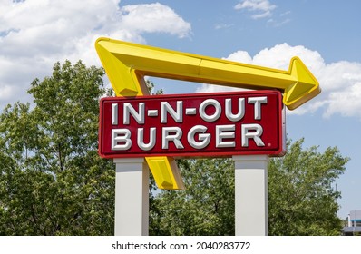 Prescott - Circa September 2021: In-N-Out Burger Fast Food Location. In-N-Out Is Wildly Popular In The Southwestern US.