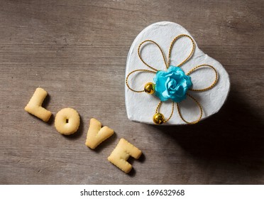 Present box with cracker of love.
