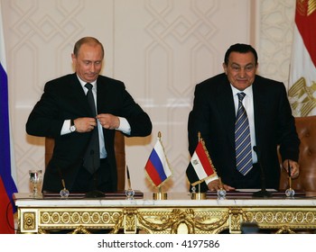 The President Of Russia Vladimir Putin And The President Of Egypt Hosni Mubarak