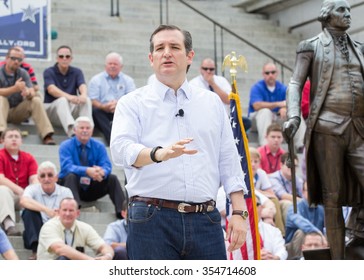 Presidential hopeful Ted Cruz speaks to a crowd of 9000+ at the Pro-Family Rally held on 8/29/15 at the South Carolina Statehouse.