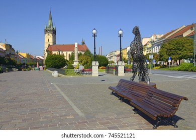 109 Religious sari square Images, Stock Photos & Vectors | Shutterstock