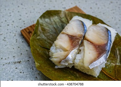 Pressed Mackerel Sushi