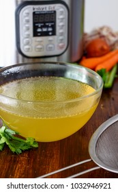 Pressure Cooker Chicken Stock