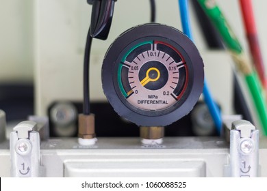 The Pressure Differential Gauge At The Inlet And The Outlet Of Compressed Air Equipment