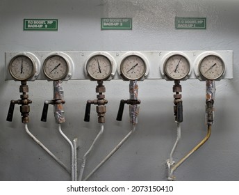 Pressure Gauge Psi Meter In Pipe And Valves Of Water, Oil And Gas System Industry 