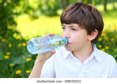 Preteen Handsome Boy Drink Water Boy Stock Photo 508191013 | Shutterstock