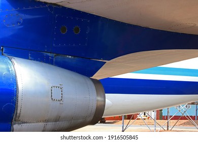 PRETORIA, SOUTH AFRICA - OCTOBER 21, 2020: View Of Landing Gear Under Side Of Wing And Engines Of Boeing-707 On Static Display At The South African Air Force Museum.