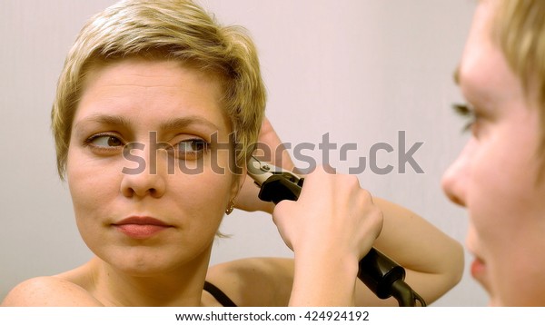 Pretty Blond Short Hair Woman Curls Stock Photo Edit Now 424924192