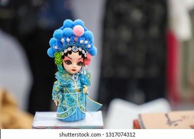 Pretty Doll of Chinese opera 