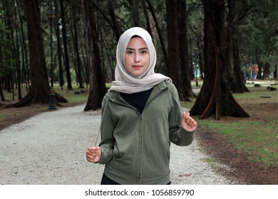 muslimah jogging attire