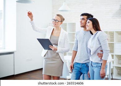 Agent Immobilier Images Stock Photos Vectors Shutterstock