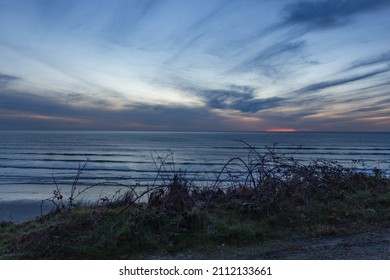 Pretty Sky Sunset Over Ocean