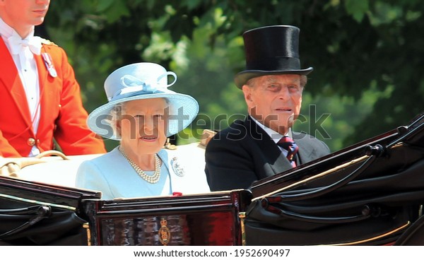 Prince Philip and Queen\
Elizabeth, London June 2017- Trooping the Colour  parade Prince\
Philip and Queen for Queen Elizabeth s Birthday, June 17, 2017\
London, England, UK