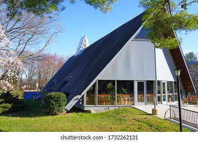 PRINCETON, NJ -27 MAR- View Of The Unitarian Universalist Congregation Of Princeton, A Unitarian Church In Princeton, New Jersey, United States.