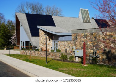 PRINCETON, NJ -27 MAR- View Of The Unitarian Universalist Congregation Of Princeton, A Unitarian Church In Princeton, New Jersey, United States.