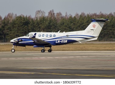 Private Beechcraft Plane LN-KGW (April 2020, Palanga/Lithuania) 