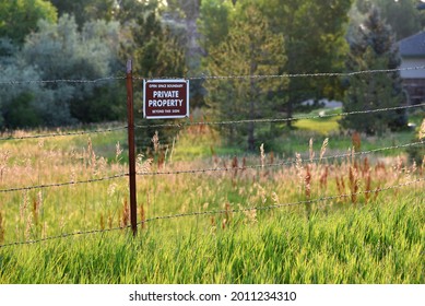 Private Property sign in a park in Jefferson County, Golden Colorado