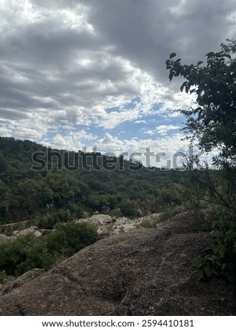 a privileged view of the mountain range