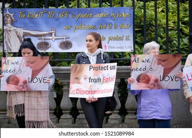 Pro Life Protesters Outsider The Belfast High Court With Signs, As Northern Ireland Abortion Laws Are Being Challenged.Belfast, UK. October 3, 2019