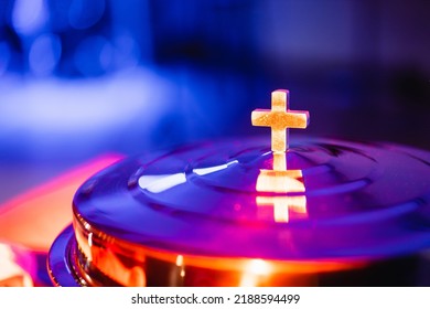 The Process Of Breaking Bread In The Modern Church. Breaking Bread Ceremony In Protestant Church. Religious Tradition Of Breaking Bread. Bread And Wine.