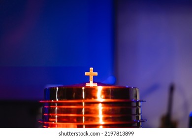 The Process Of Breaking Bread In The Modern Church. Breaking Bread Ceremony In Protestant Church. Religious Tradition Of Breaking Bread. Bread And Wine.