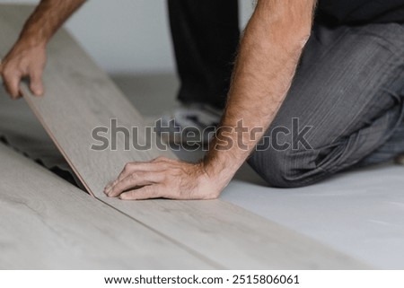 The process of installing laminate panels on the floor in the room - do-it-yourself floor repair