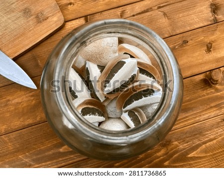 The process of preparing a tincture of Phallus impudicus, known as the common stinkhorn, for medicinal purposes. Alternative medicine