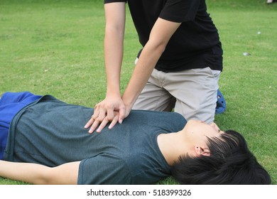 Process Resuscitation First Aid Rescue Cpr Stock Photo 518399326 ...